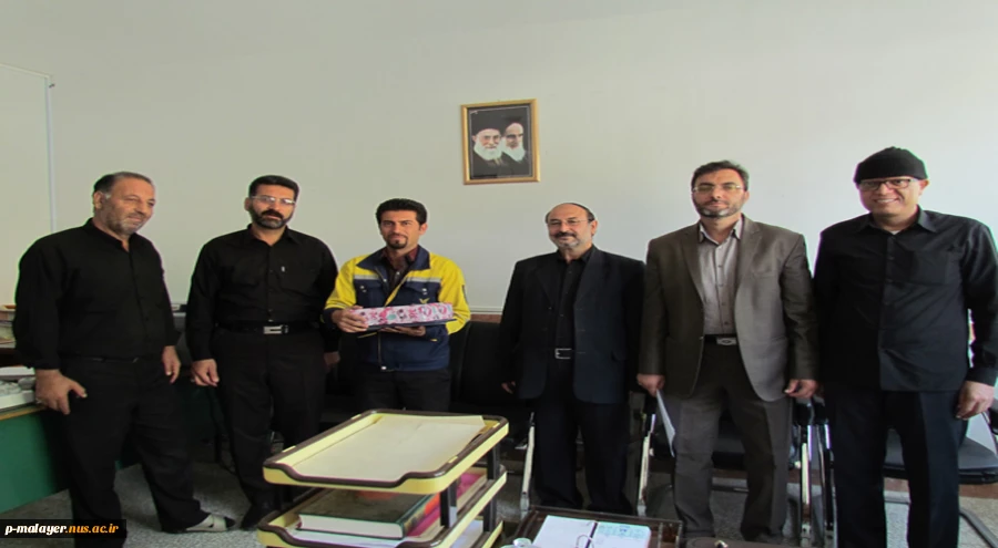 تقدیر و تشکر از پستجیان  2