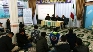 نشست صمیمی رئیس و معاونین داشکده  خوارزمی ملایر با دانشجویان  3
