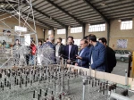 بازدید معاون سیاسی اجتماعی فرماندار شهرستان ملایر از نمایشگاه دست ساخته های دانشجویان رشته برق و مکانیک دانشکده فنی خوارزمی ملایر و افتتاح کارگاه تجهیزات پست و انتقال  3