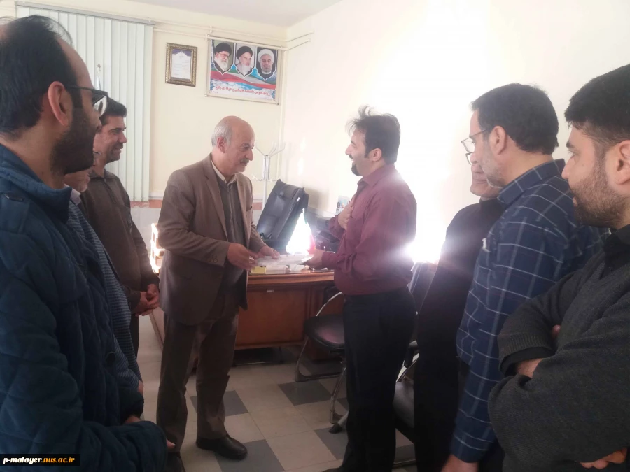 مراسم تجلیل از پژوهشگر برتر در دانشکده فنی خوارزمی ملایر 3