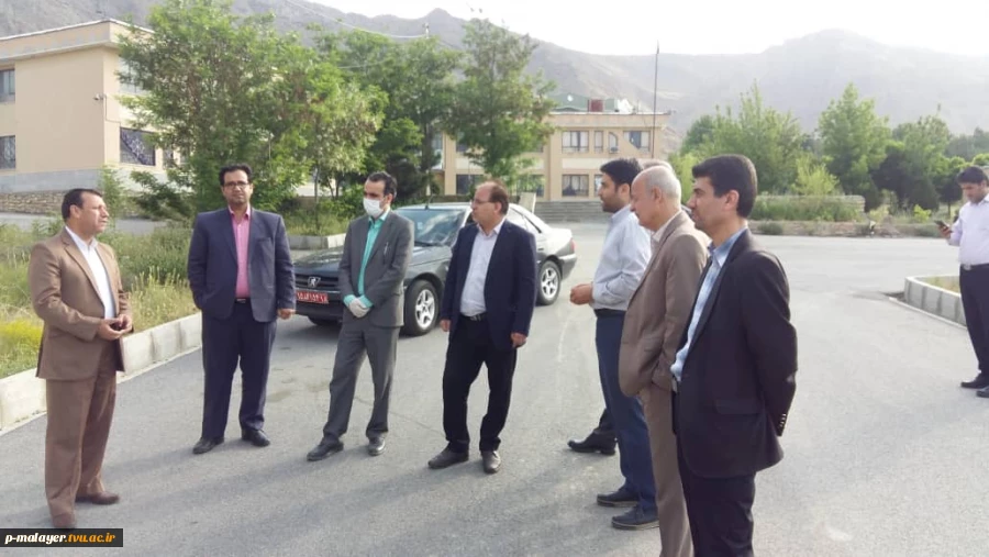 بازدید معاون محترم عمرانی فرماندار ویژه شهرستان ملایر از آموزشکده خوارزمی 3