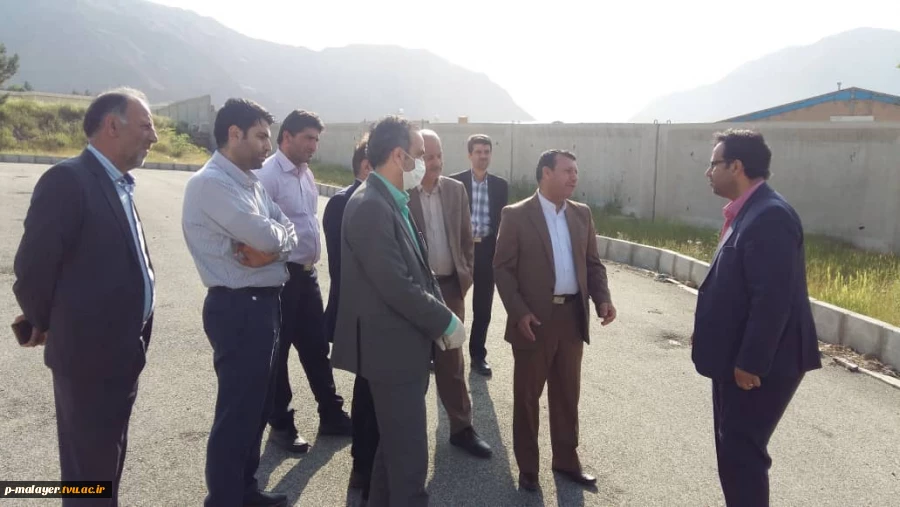 بازدید معاون محترم عمرانی فرماندار ویژه شهرستان ملایر از آموزشکده خوارزمی 4