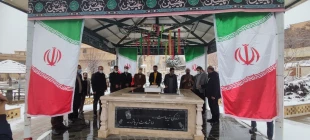 شرکت در مراسم عطر افشانی و غبار روبی مزار شهدای گمنام دانشگاه آزاد اسلامی واحد ملایر 3