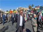 حضور کارکنان آموزشکده فنی و حرفه ای به همراه خانواده در راهپیمایی 13 آبان 2