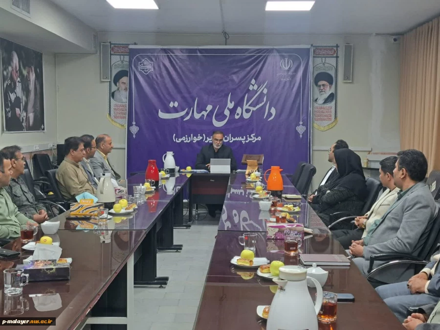 گردهمایی مدیران هنرستان های مناطق سه گانه آموزش و پرورش شهرستان ملایر در دانشگاه ملی مهارت ملایر 6